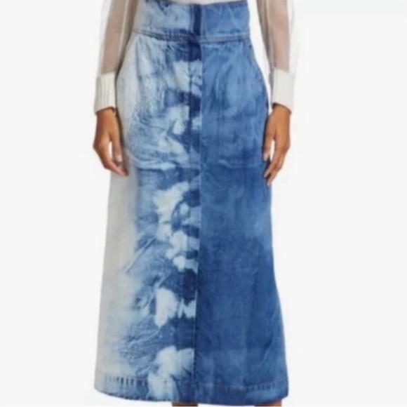 Denim Skirt, Be Girl, comfortable for walking, distressed jeans skirt - Picture 4 of 9